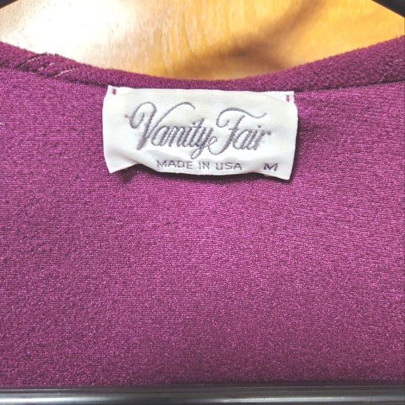 VTG Vanity Fair Snap Front Boysenberry  Fleece Nightgown/Robe Size M - Picture 8 of 9